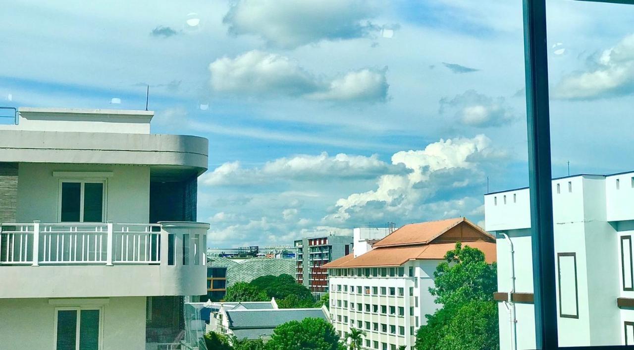 Mountain & City View Panorama At Nimman Chiang Mai Exteriör bild