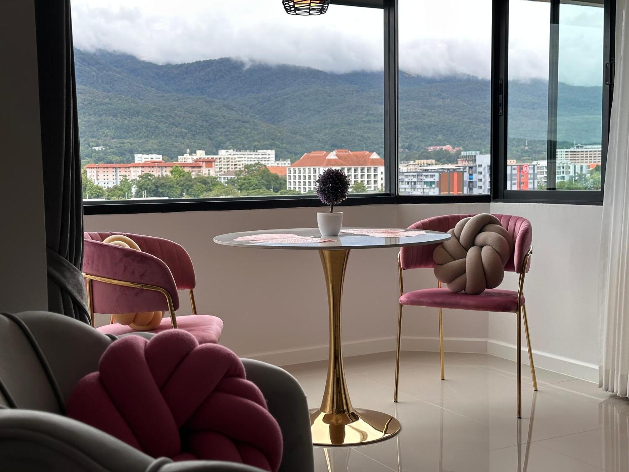 Mountain & City View Panorama At Nimman Chiang Mai Exteriör bild