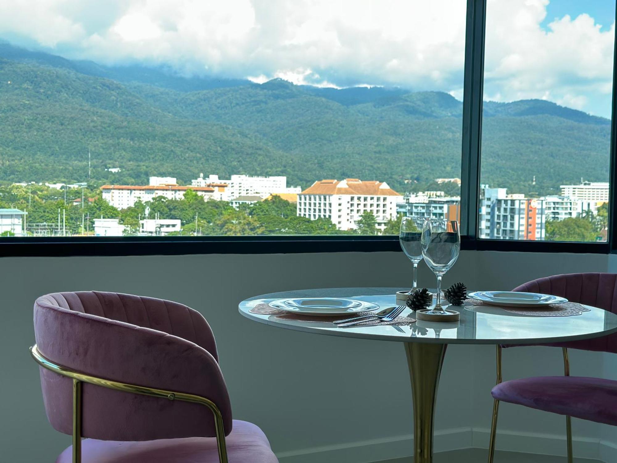 Mountain & City View Panorama At Nimman Chiang Mai Exteriör bild